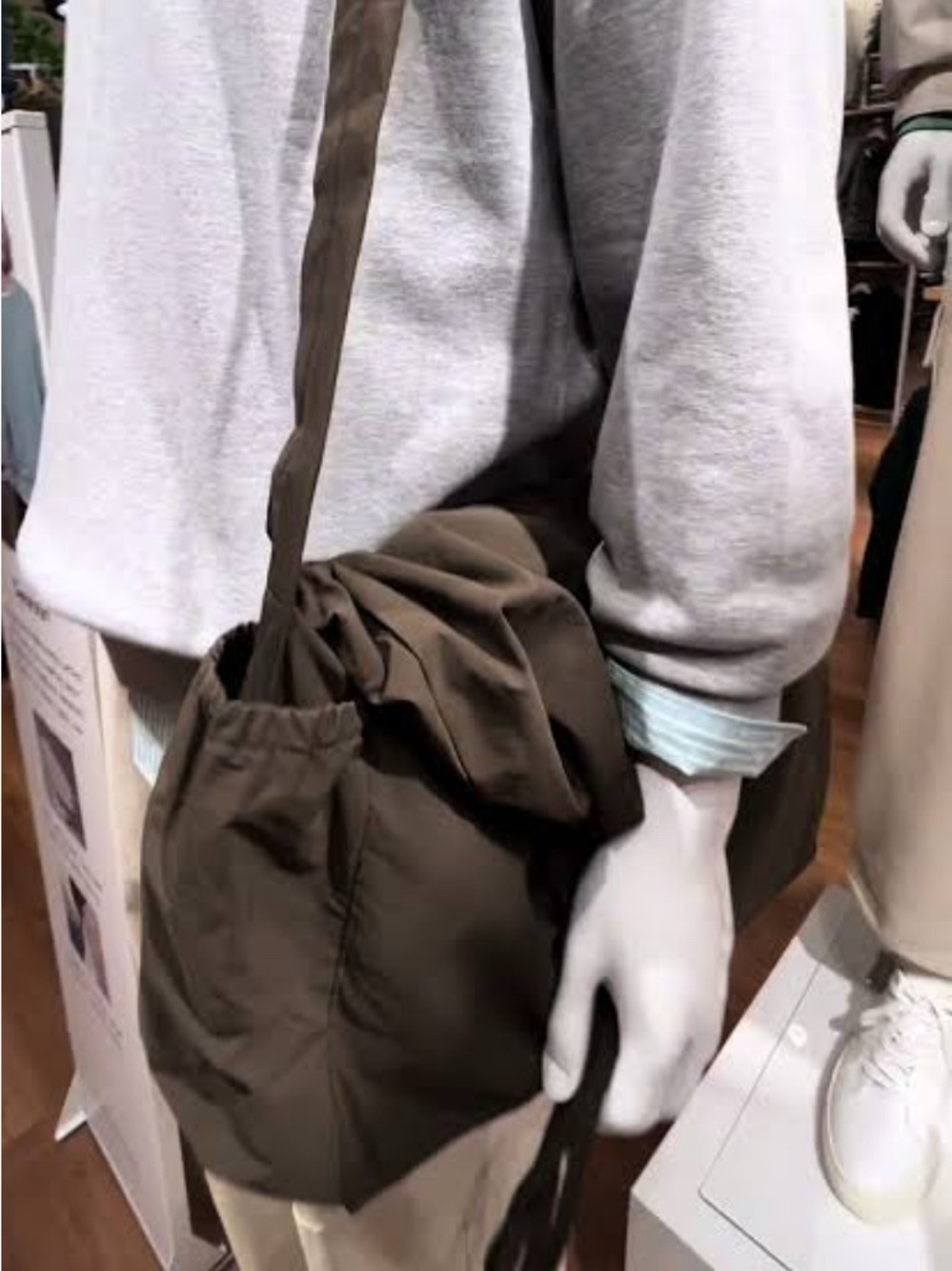 Uniqlo U Brown Drawstring Tote